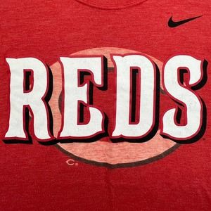 Nike Cincinnati Reds T-Shirt Mens M Red Short Sleeve Regular Fit Baseball Sports